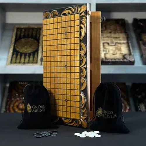Игра Го из дерева