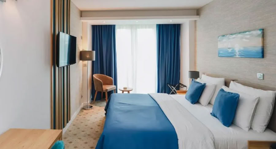 Отдых в Черногории без All Inclusive: каким будет бюджет на питание